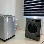Deandra Homestay- Wifi-Aircond-Dryer